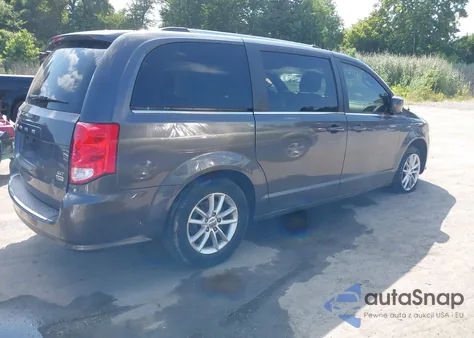 2018 Dodge Grand Caravan Sxt z USA, uszkodzony, nr VIN 2C4RDGCG0JR224003